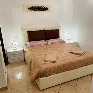 https://casa-dei-fiori-2.italymilanhotels.net